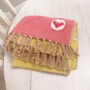 Vintage ROXY Women’s Pink Gold 100% Cotton Fringed Beach Blanket Roll Up Detail